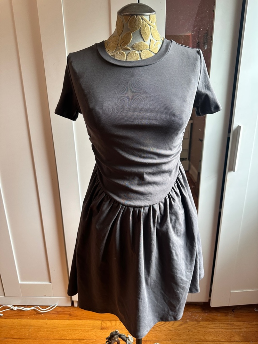 Short-Sleeve Gathered Waist Mini T-Short Dress